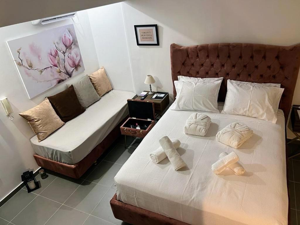 Airport Luxury Stay Артемида Екстериор снимка